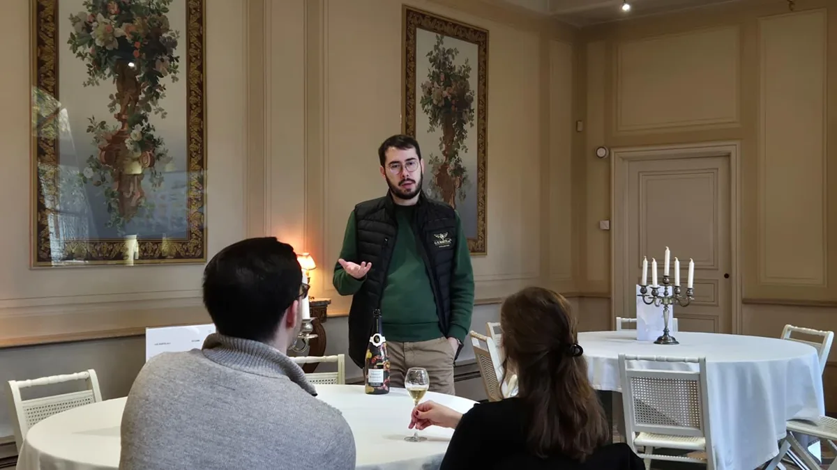 Excursión de 1 día al Champán desde París: Reims, bodegas y 4 degustaciones
